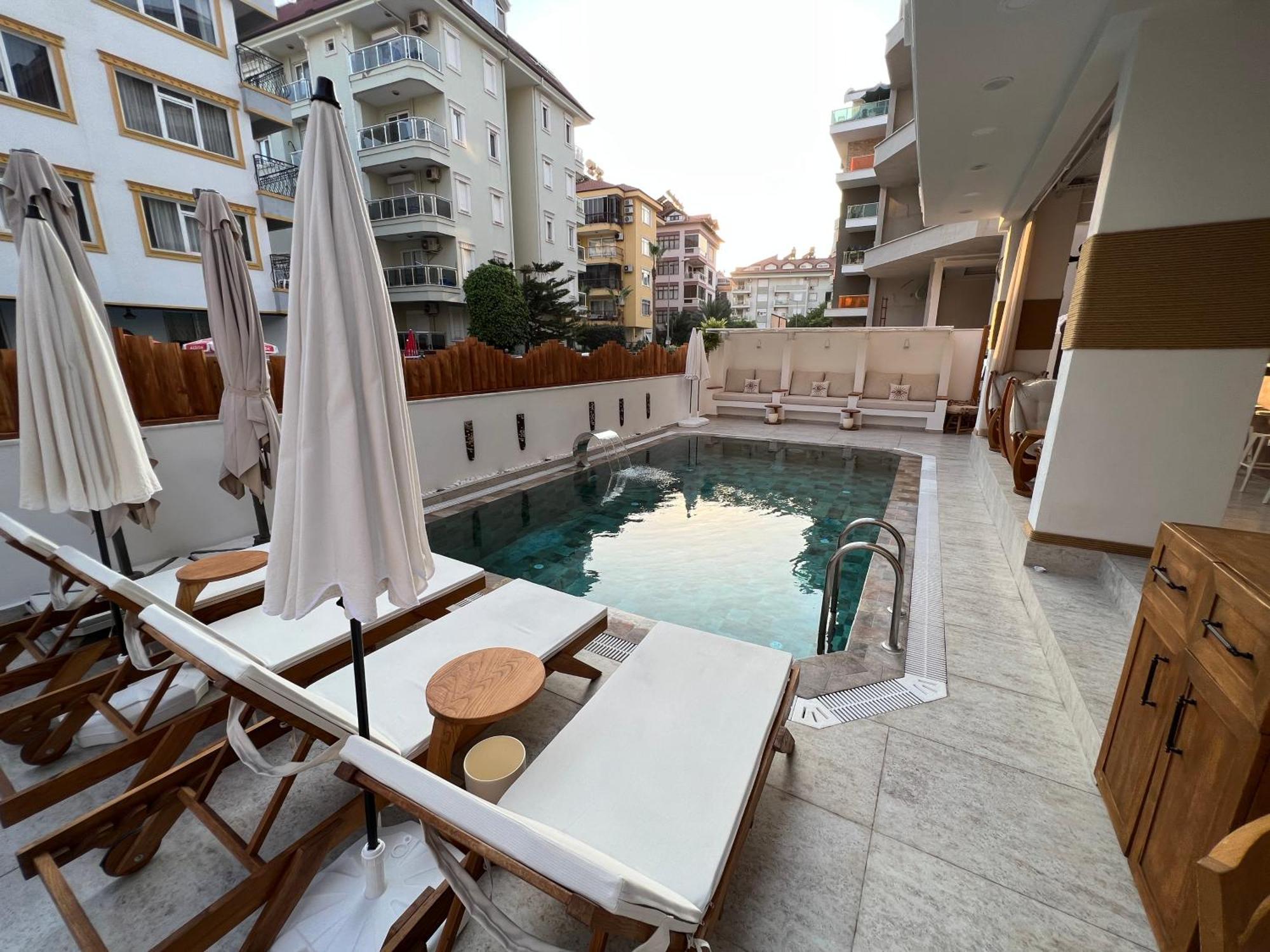 Oji Hotel Аланя Екстериор снимка